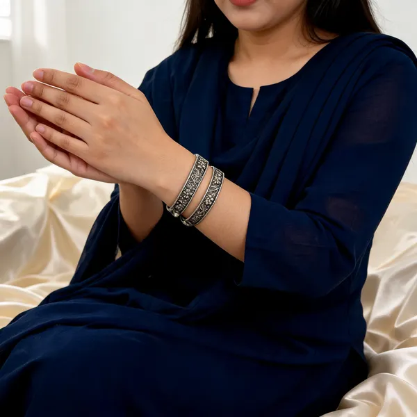 Meera_Bangles_Set