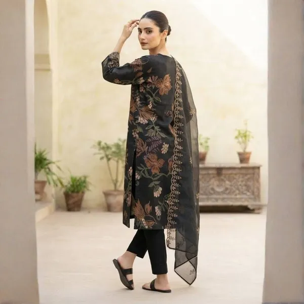 ZANIFA_Embellished,_Floral_Print_Kurta,_Trouser/Pant_&_Dupatta_Set_()