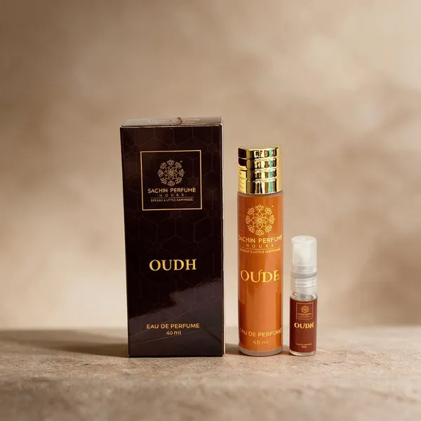 Oudh_Rose_Bergamot_Apple_Floral_Fruity_Eau_De_Parfum