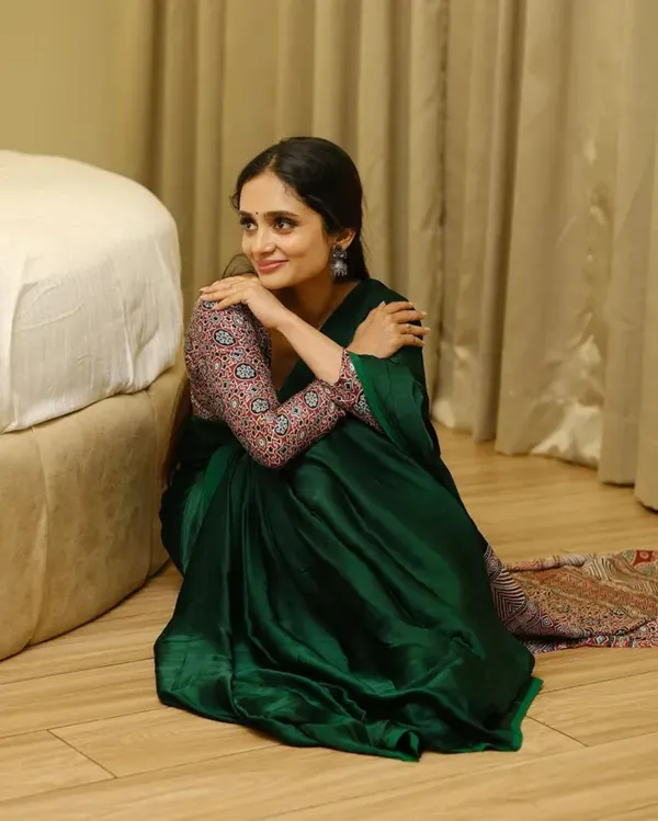 Green_Ajrakh_Silk_Saree