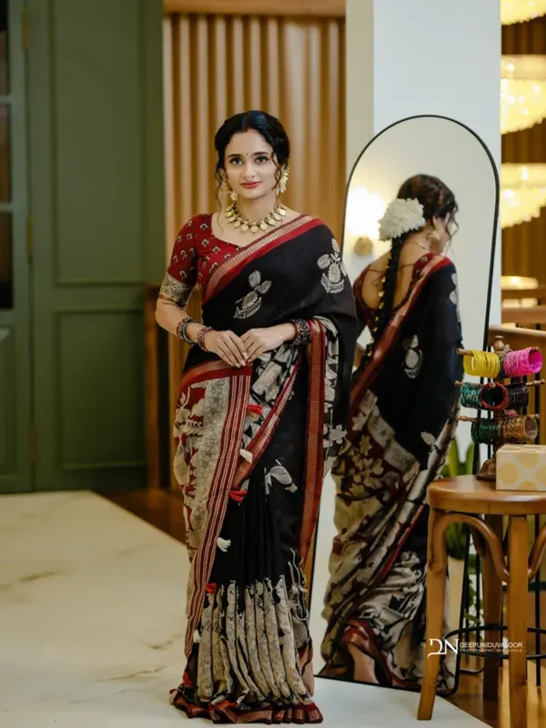 RUKMINI_:_JAIPUR_BLACK__MUL_COTTON_KALAMKARI_SAREE