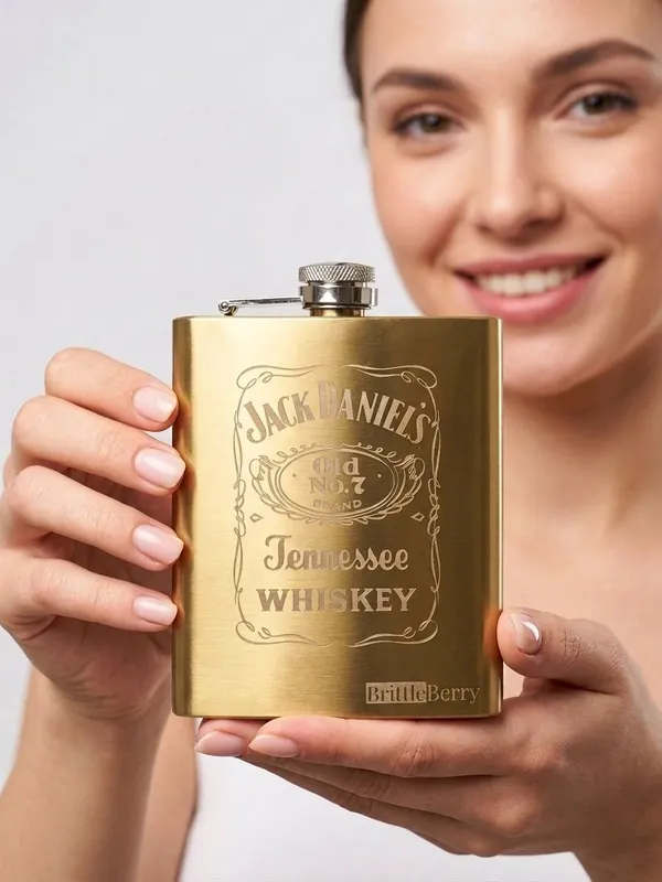BrittleBerry_stainless_Steel_Hip_Flask_(236_ml)