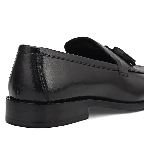Cobbler_India_Black_Croco_Textured_Loafers_With_Tassels_Black