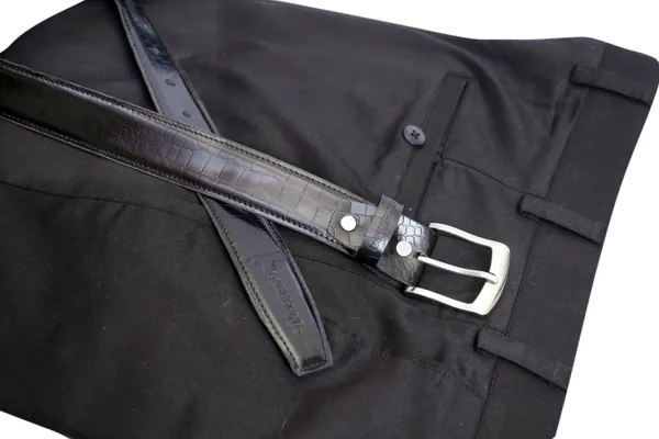 Cobbler_India_Men_S_Sleek_Leather_Belt_Stylish_Durable_Adjustable