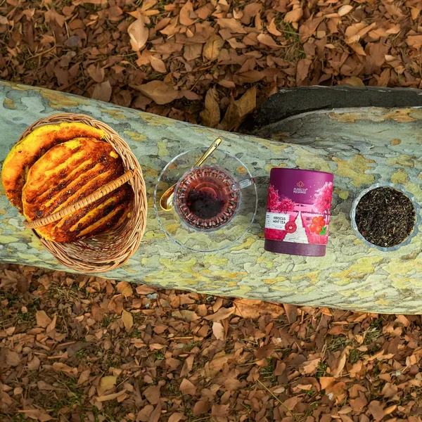 Kashmir_Hibiscus_Mint_Herbal_Tea