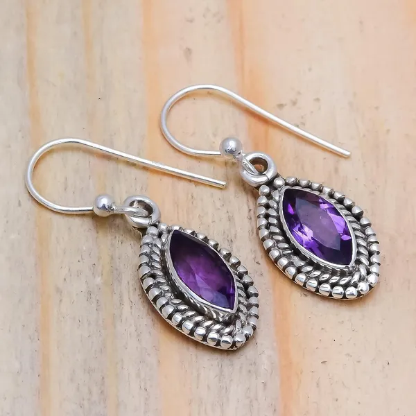 Sterling_Silver_Amethyst_Earrings