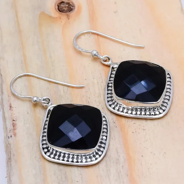 Sterling_Silver_Onyx_Earring