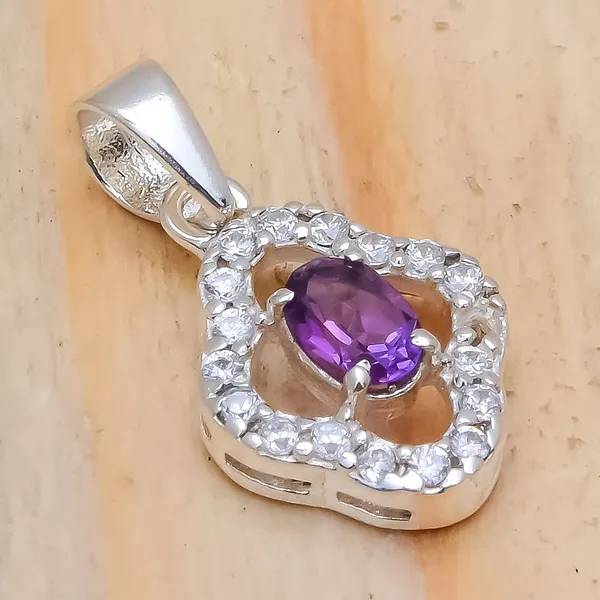 Sterling_Silver_Gemstone_Pendant