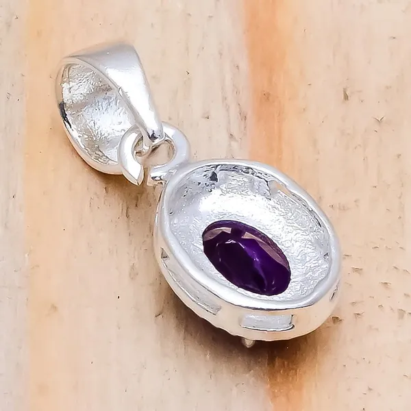 Sterling_Silver_Amethyst_Pendant