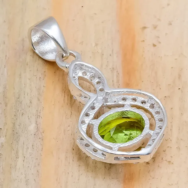 Sterling_Silver_Gemstone_Pendant