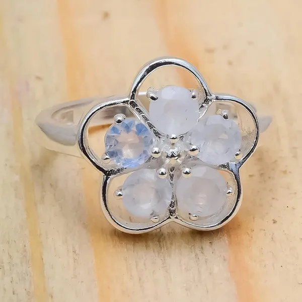 Rainbow_Moonstone_Sterling_Silver_Ring