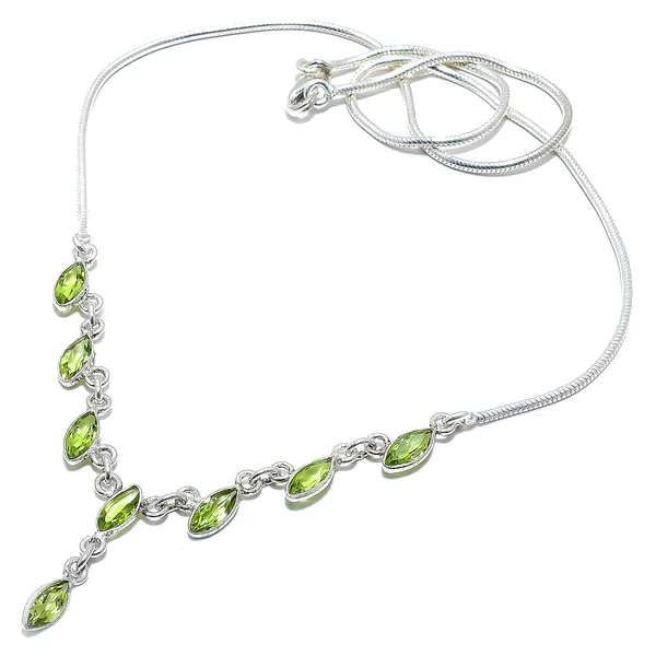 Garnet_Sterling_Silver_Necklace