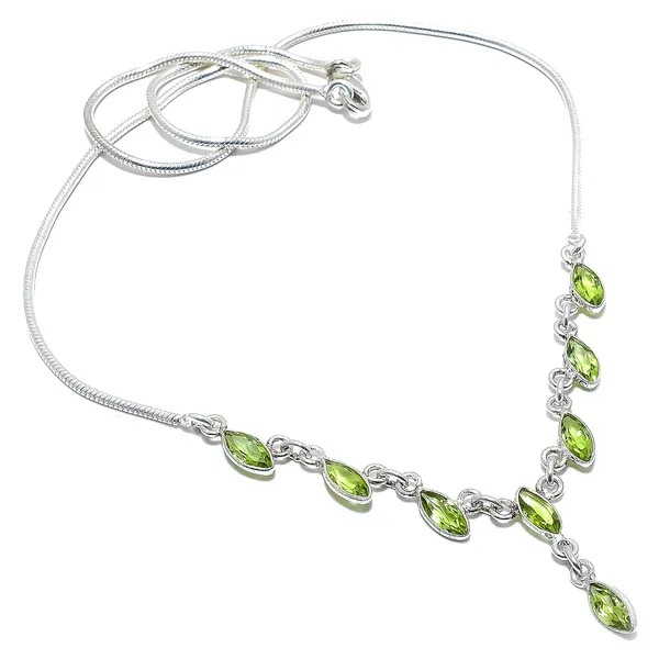 Garnet_Sterling_Silver_Necklace
