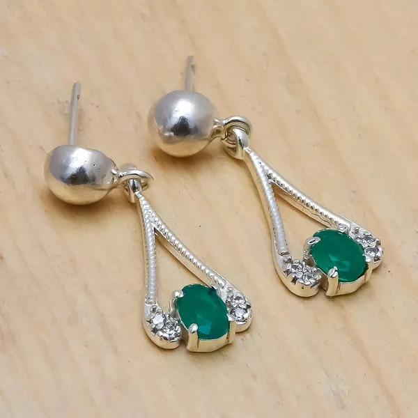 Sterling_Silver_Emerald_Cz_Earrings