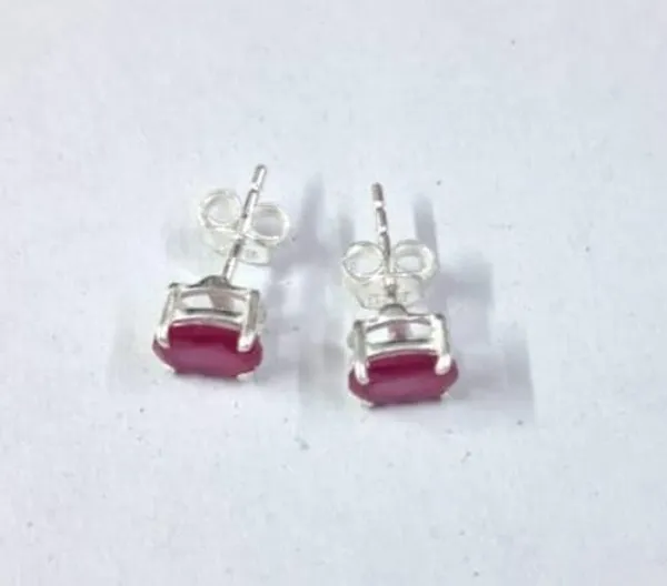 Silver_Plated_Solitaire_Stud_Earrings