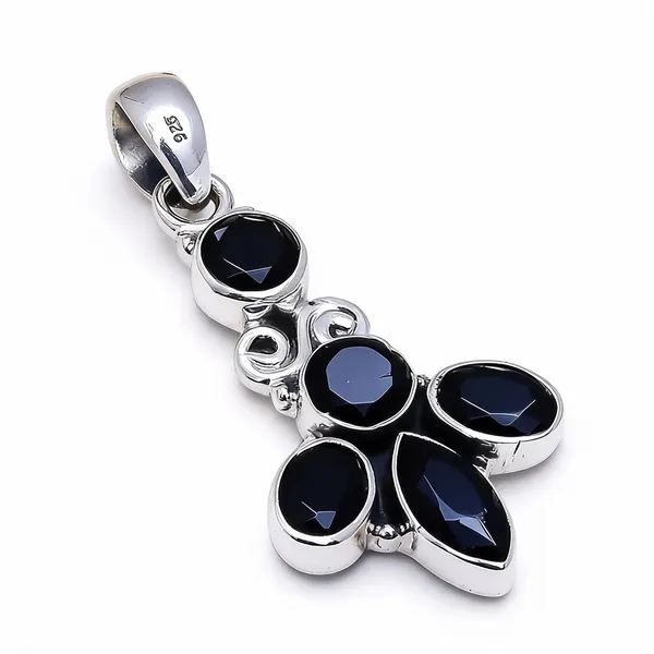 Onyx_Sterling_Silver_Pendant