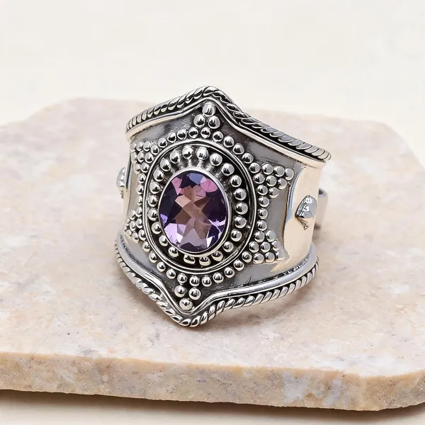 Sterling_Silver_Amethyst_Ring