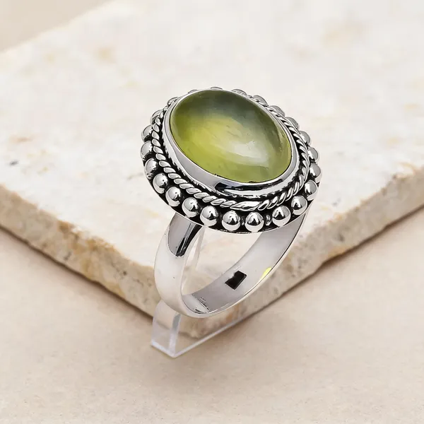 Sterling_Silver_Peridot_Ring