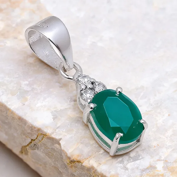 Emerald_And_White_Topaz_Sterling_Silver_Pendant