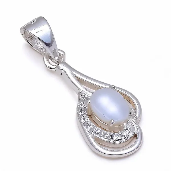 Sterling_Silver_Gemstone_Pendant