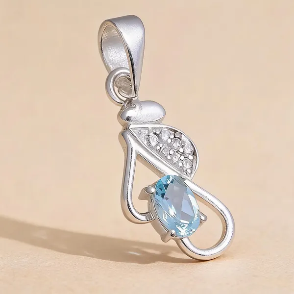 Sterling_Silver_Topaz_Pendant