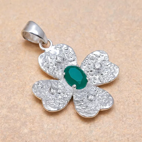 Sterling_Silver_Emerald_And_White_Topaz_Pendant