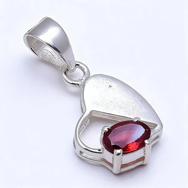 Garnet_Sterling_Silver_Pendant