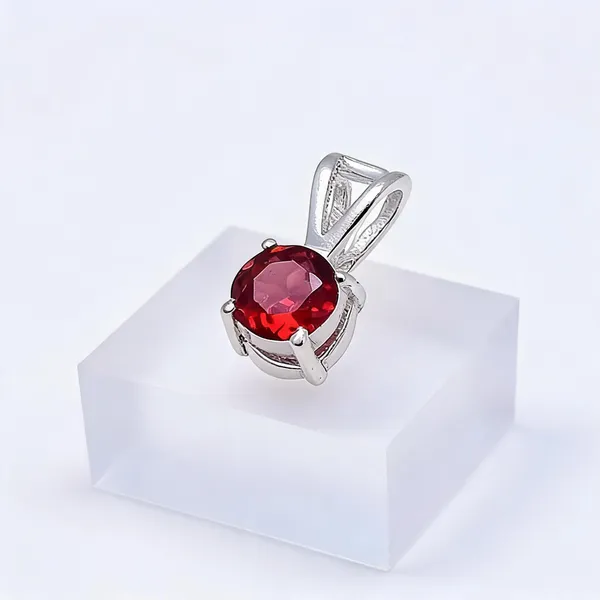 Garnet_Sterling_Silver_Pendant
