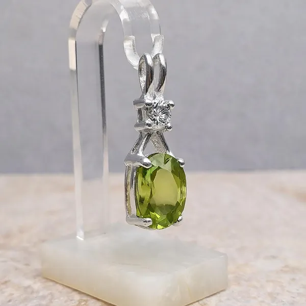 Peridot_White_Topaz_Sterling_Silver_Pendant