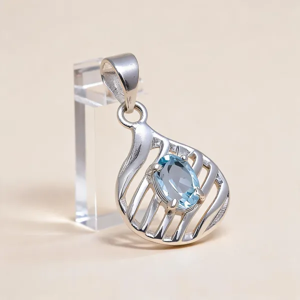Topaz_Sterling_Silver_Pendant