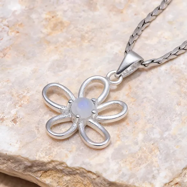 Moonstone_Sterling_Silver_Pendant