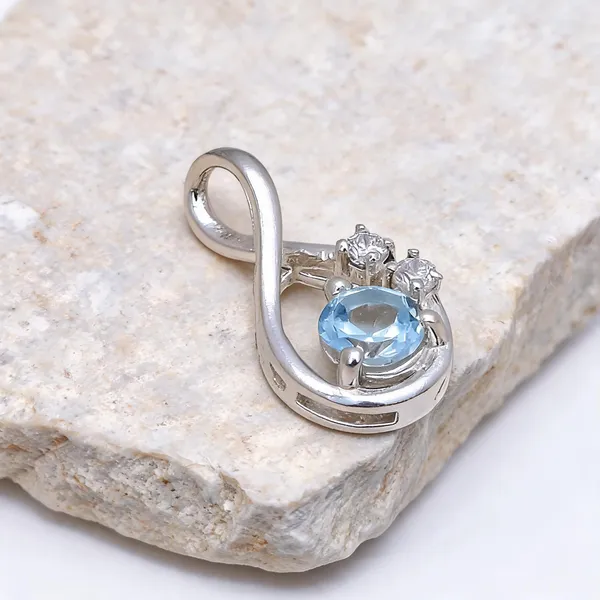 Topaz_Sterling_Silver_Pendant