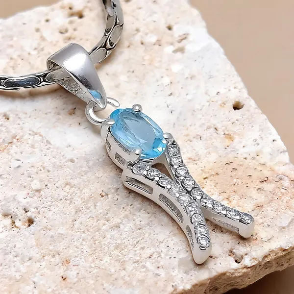 Sterling_Silver_Gemstone_Pendant
