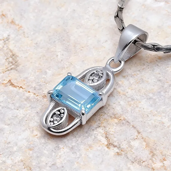Topaz_Sterling_Silver_Pendant