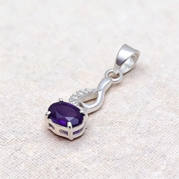 Sterling_Silver_Gemstone_Pendant