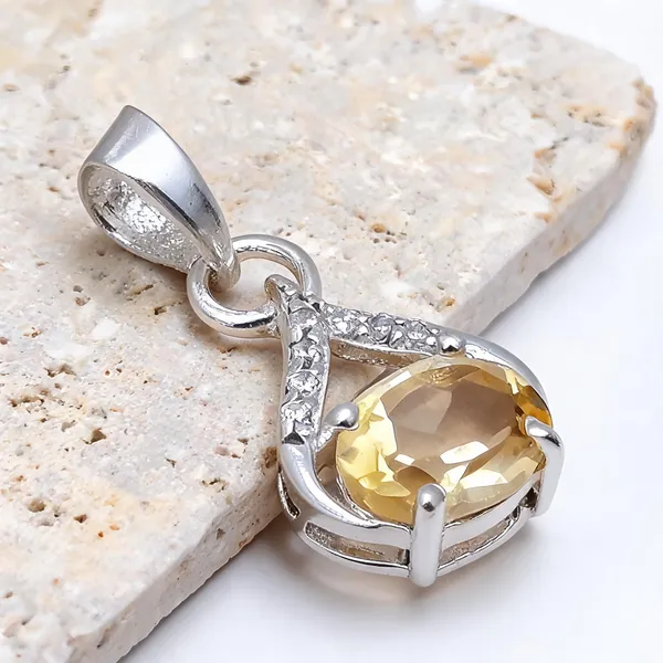 Sterling_Silver_Gemstone_Pendant