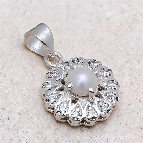 Pearl_And_White_Topaz_Sterling_Silver_Pendant