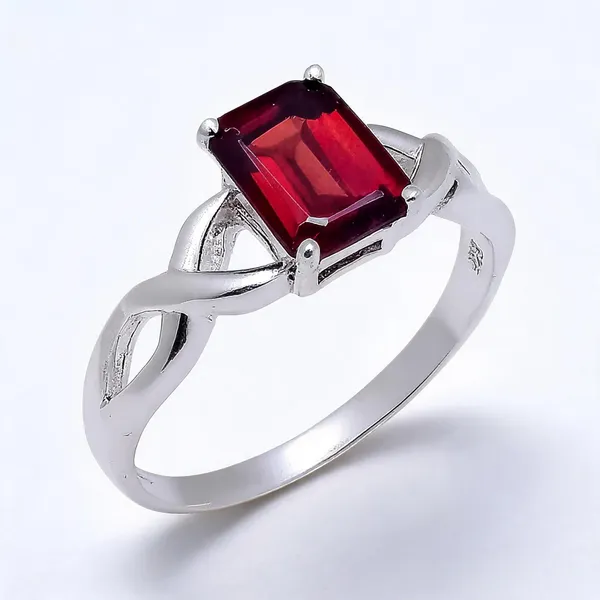 Garnet_Sterling_Silver_Ring