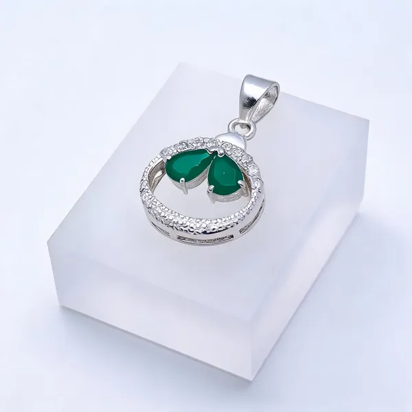 Sterling_Silver_Gemstone_Pendant