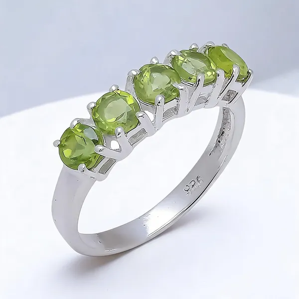 Peridot_Sterling_Silver_Ring