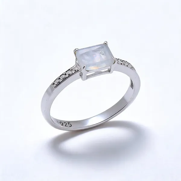 Rainbow_Moonstone_Sterling_Silver_Ring