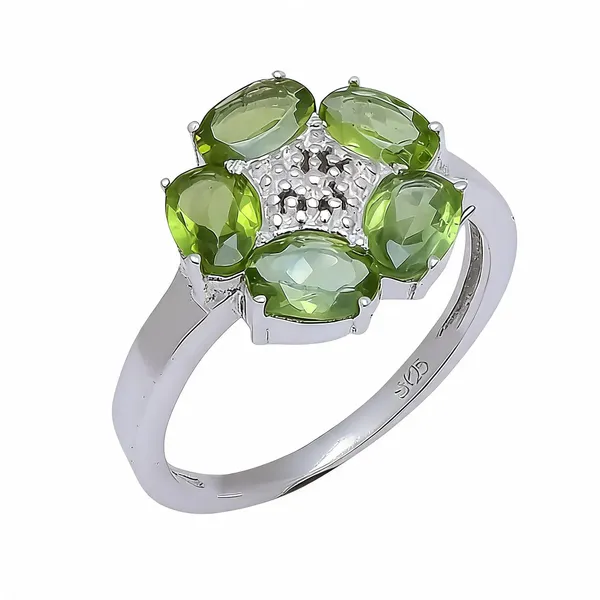 Sterling_Silver_Peridot_Ring