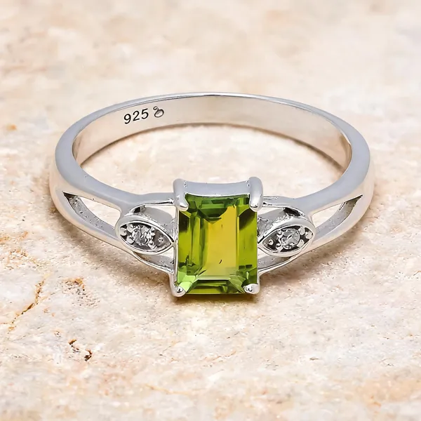 Sterling_Silver_Gemstone_Ring