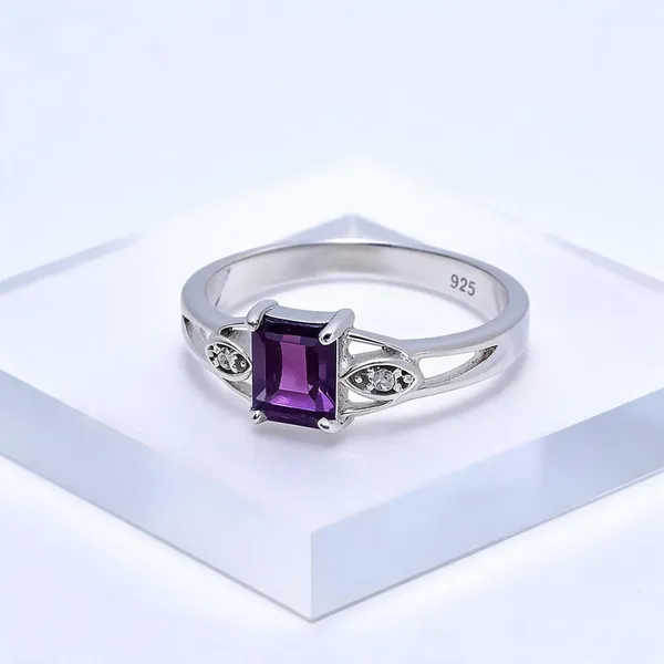 Sterling_Silver_Gemstone_Ring