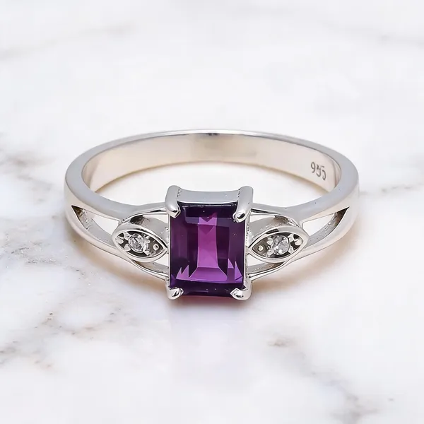 Sterling_Silver_Gemstone_Ring