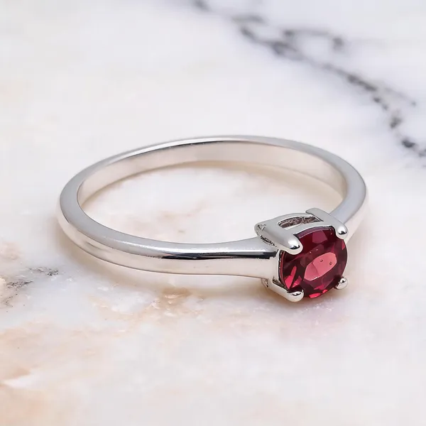 Garnet_Sterling_Silver_Ring