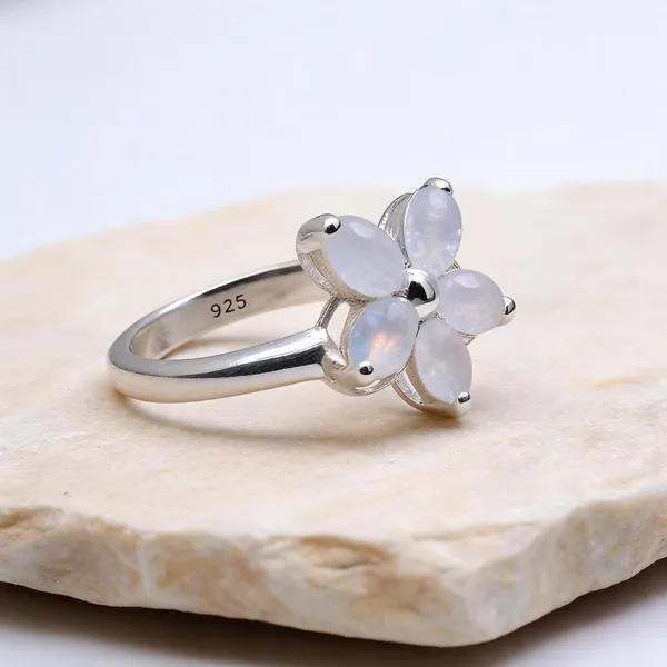 Moonstone_Sterling_Silver_Ring