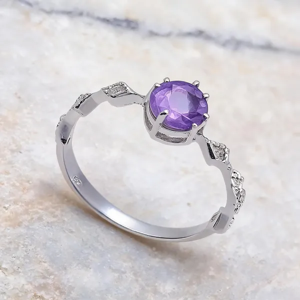 Sterling_Silver_Amethyst_Ring