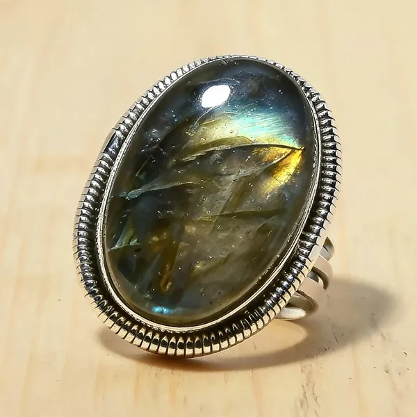 Labradorite_Sterling_Silver_Ring