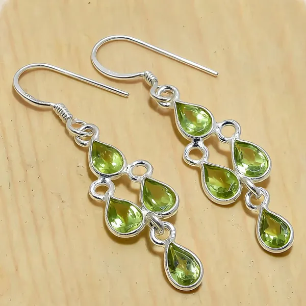 Sterling_Silver_Peridot_Gemstone_Earrings